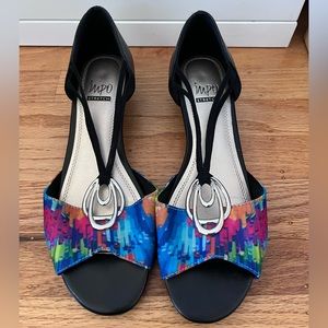 IMPO Stretch Sandals
